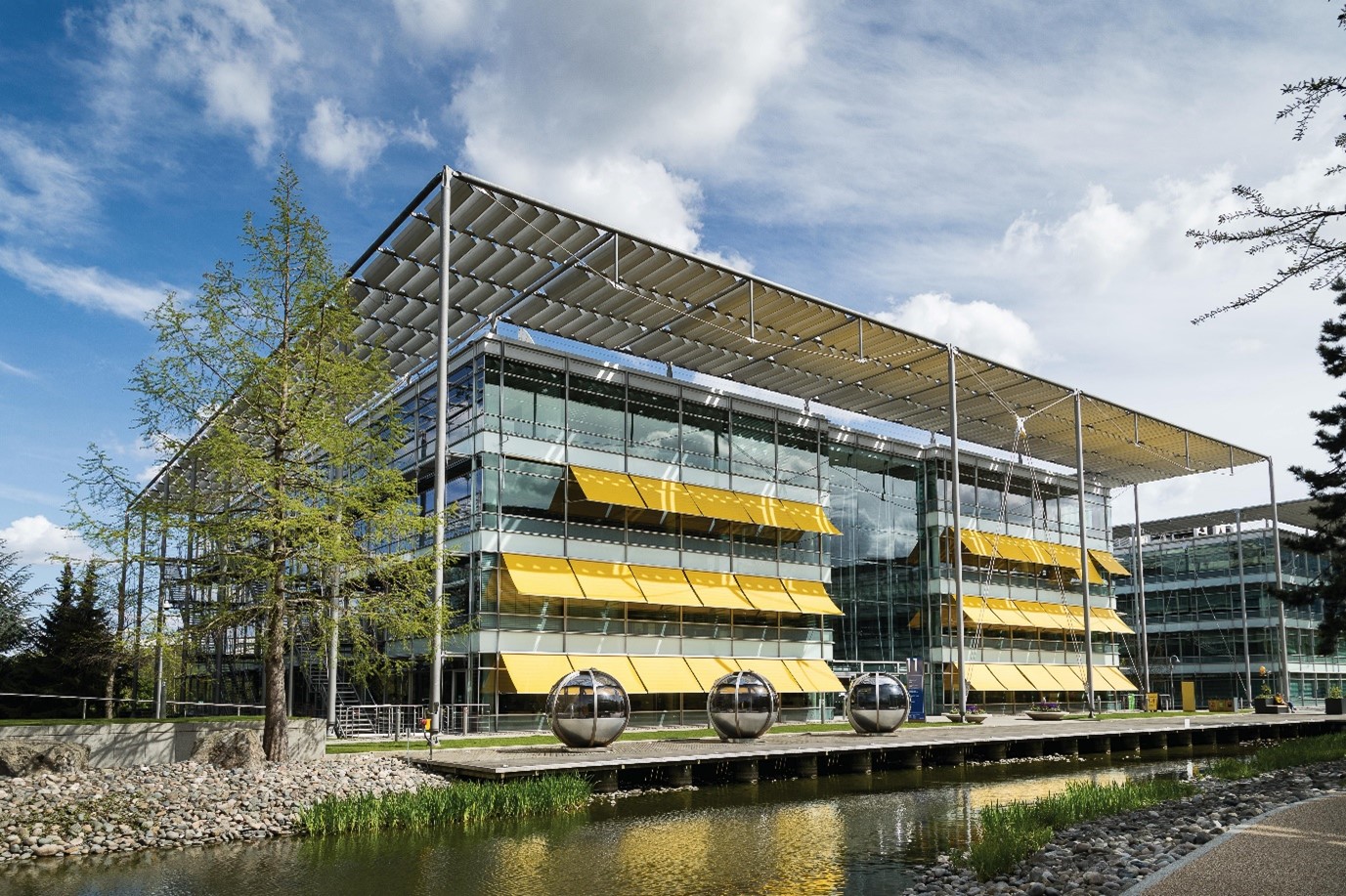 An image of Richmond American University in London’s Chiswick campus, fit out by Ambit.